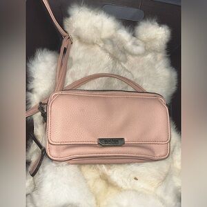 Kenneth Cole Blush Pink Crossbody Purse W/ Pockets